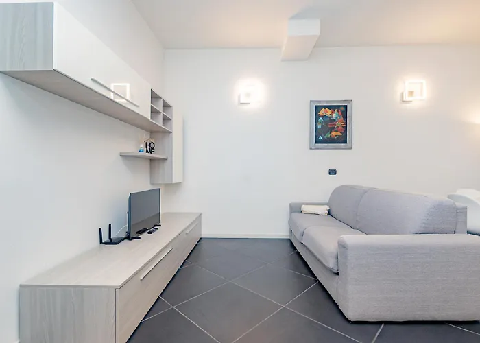 Appartamento Bergamo 27 *